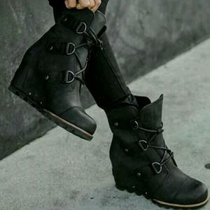 Sorel Joan Of Arctic RARE Waterproof leather boot